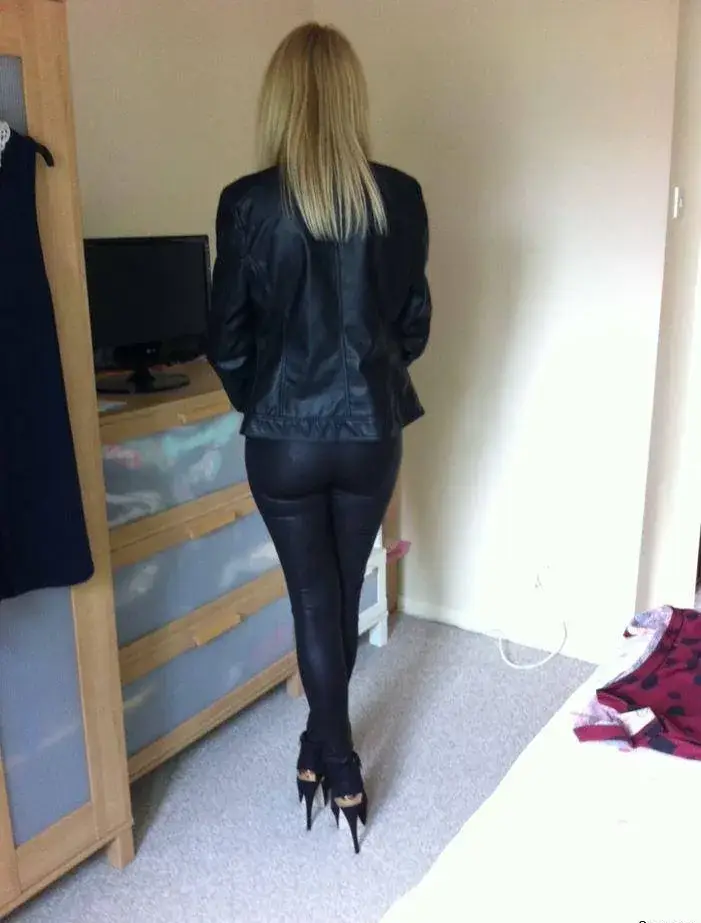 VuctoriasVenture Burlington VuctoriasVenture